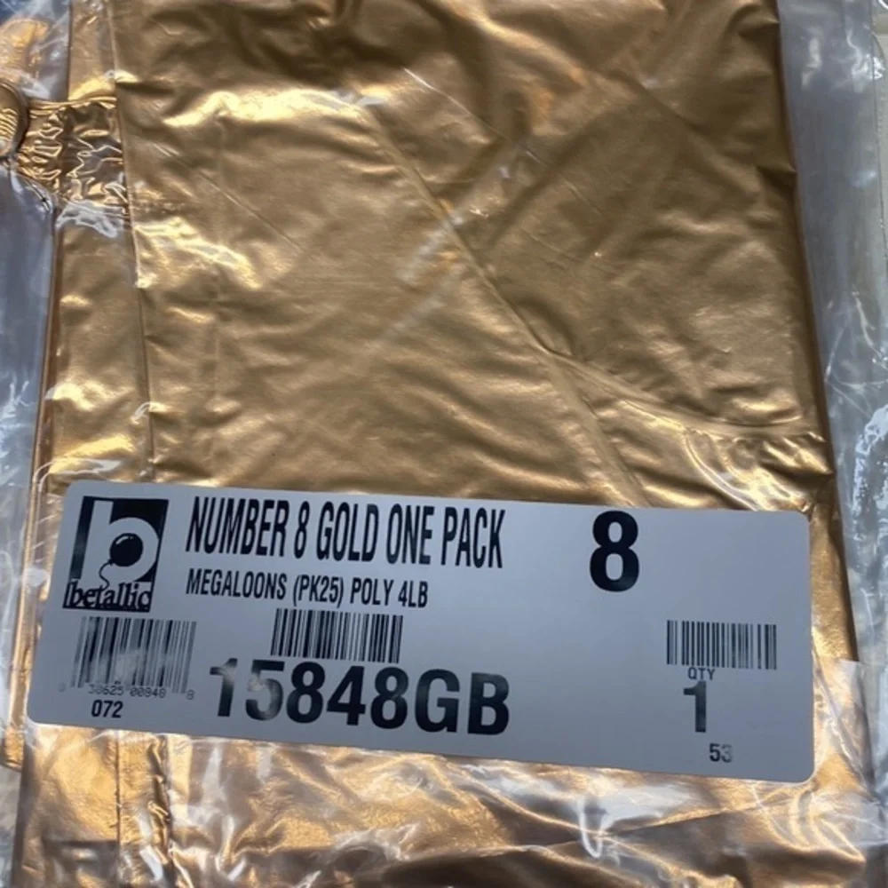 Mylar 40 “ helium balloons gold
